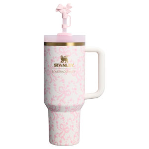 Stanley 1913 x LoveShackFancy Holiday Quencher H2.0 FlowState Tumbler | 40 OZ